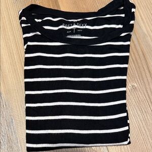 American Eagle Outfitters Black and White Striped Tee